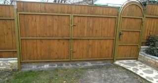 Купить распашные ворота деревянные Старый Оскол, цена от 2780 руб.